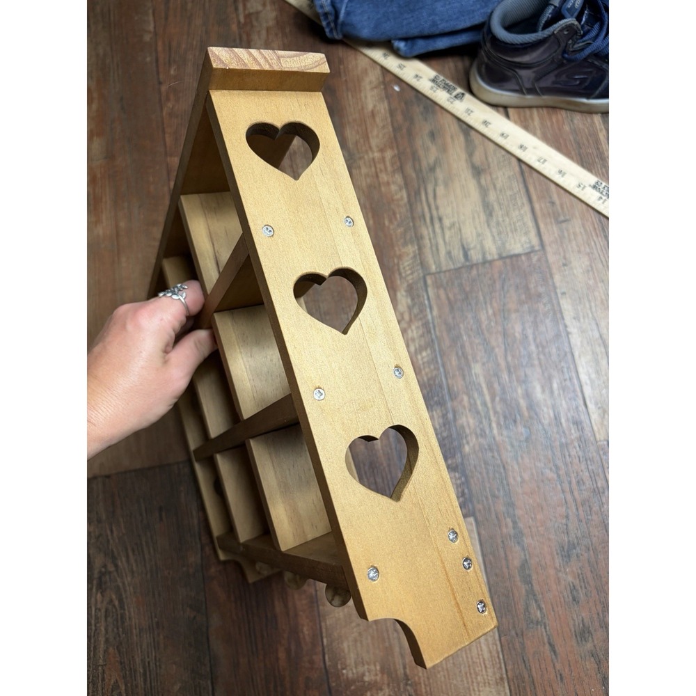 Wood Trinket Decor Display Shelf Heart Cutout Country Decor KnickKnacks Peg - Picture 2 of 5